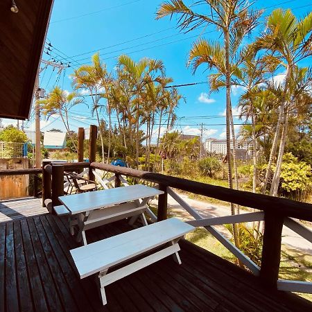 Sea Breeze Villa Onna Buitenkant foto