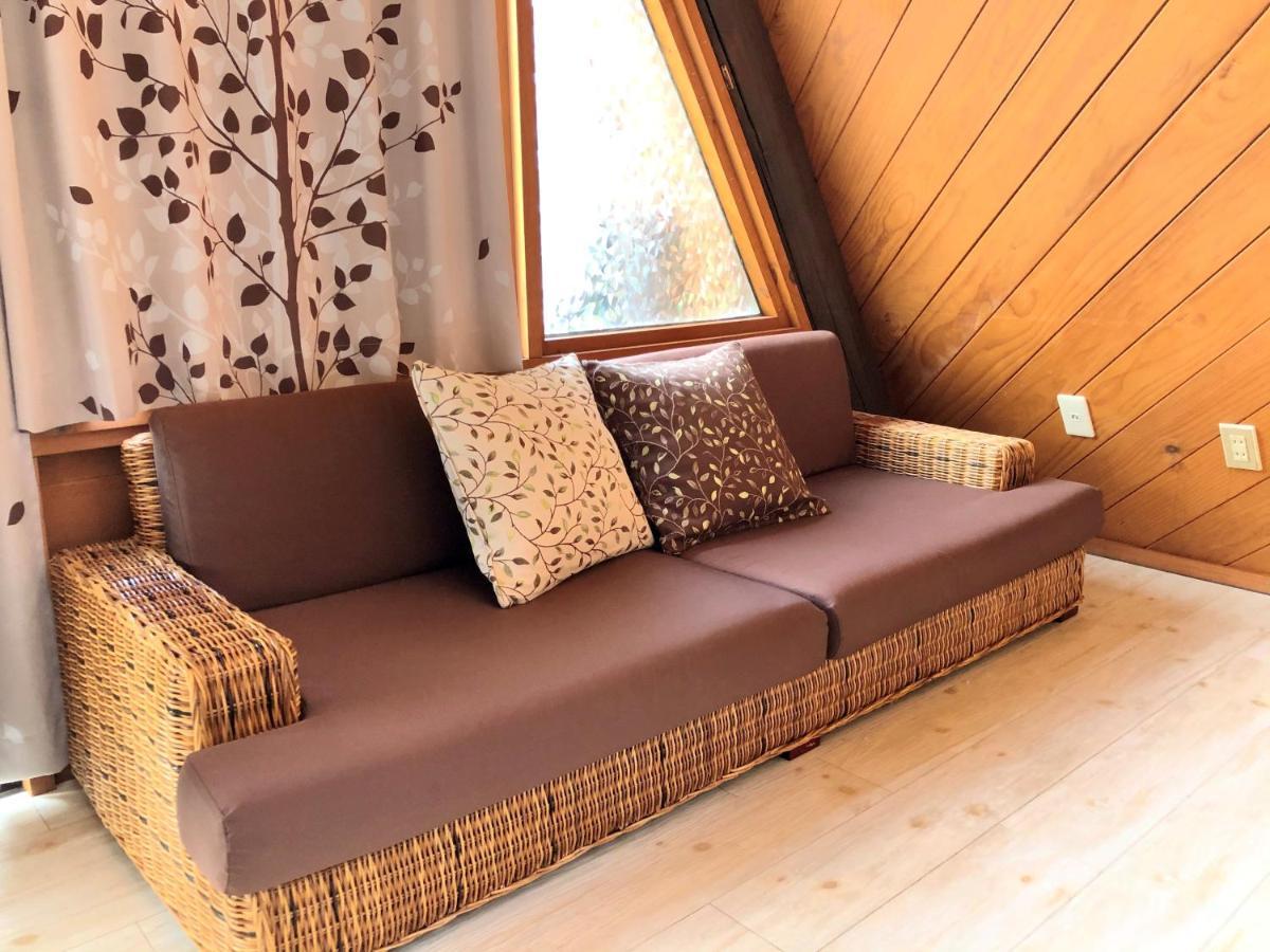 Sea Breeze Villa Onna Buitenkant foto